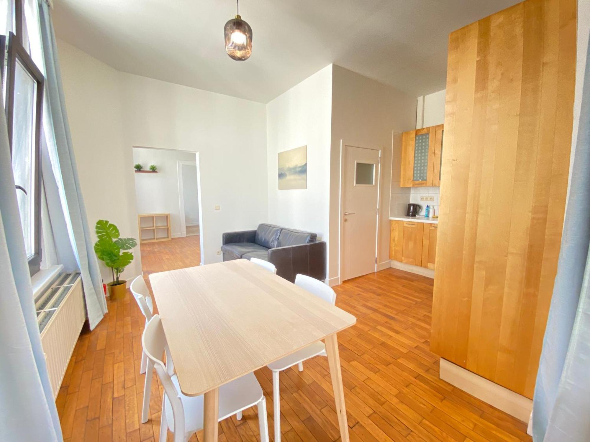 Authentic Apartments In The Center Of Anvers Exterior foto
