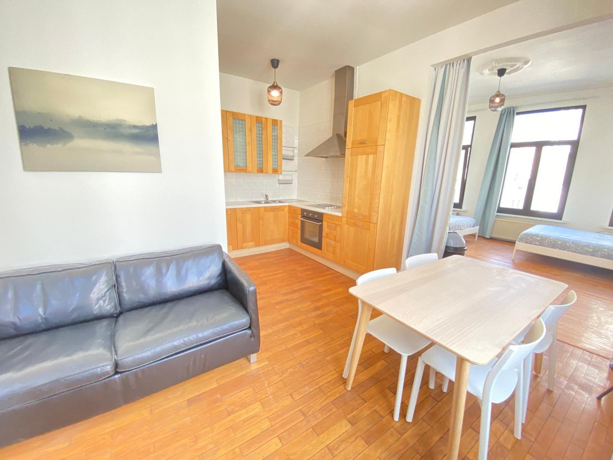 Authentic Apartments In The Center Of Anvers Exterior foto