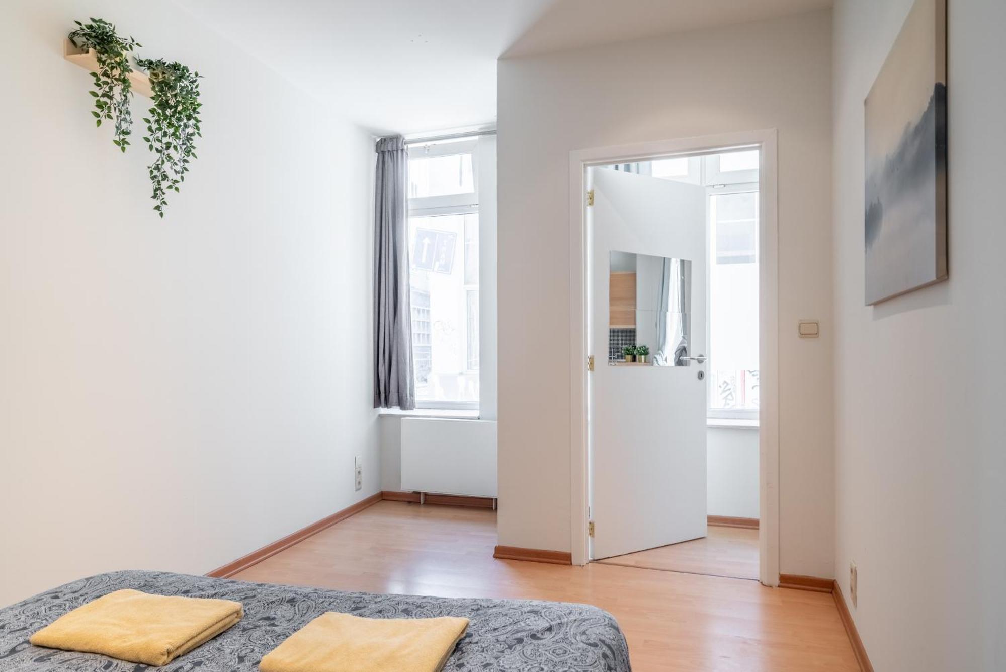 Authentic Apartments In The Center Of Anvers Exterior foto