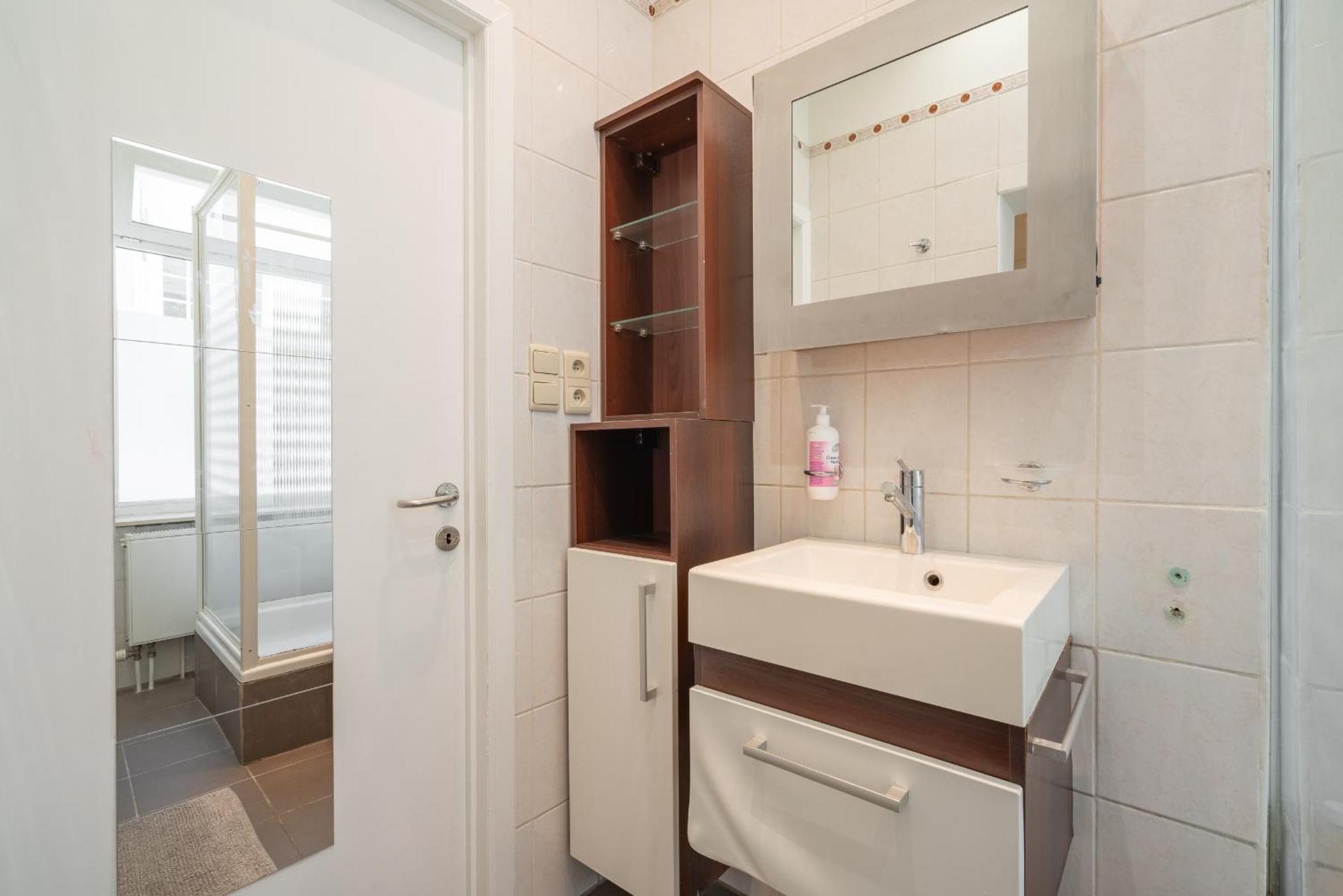 Authentic Apartments In The Center Of Anvers Exterior foto